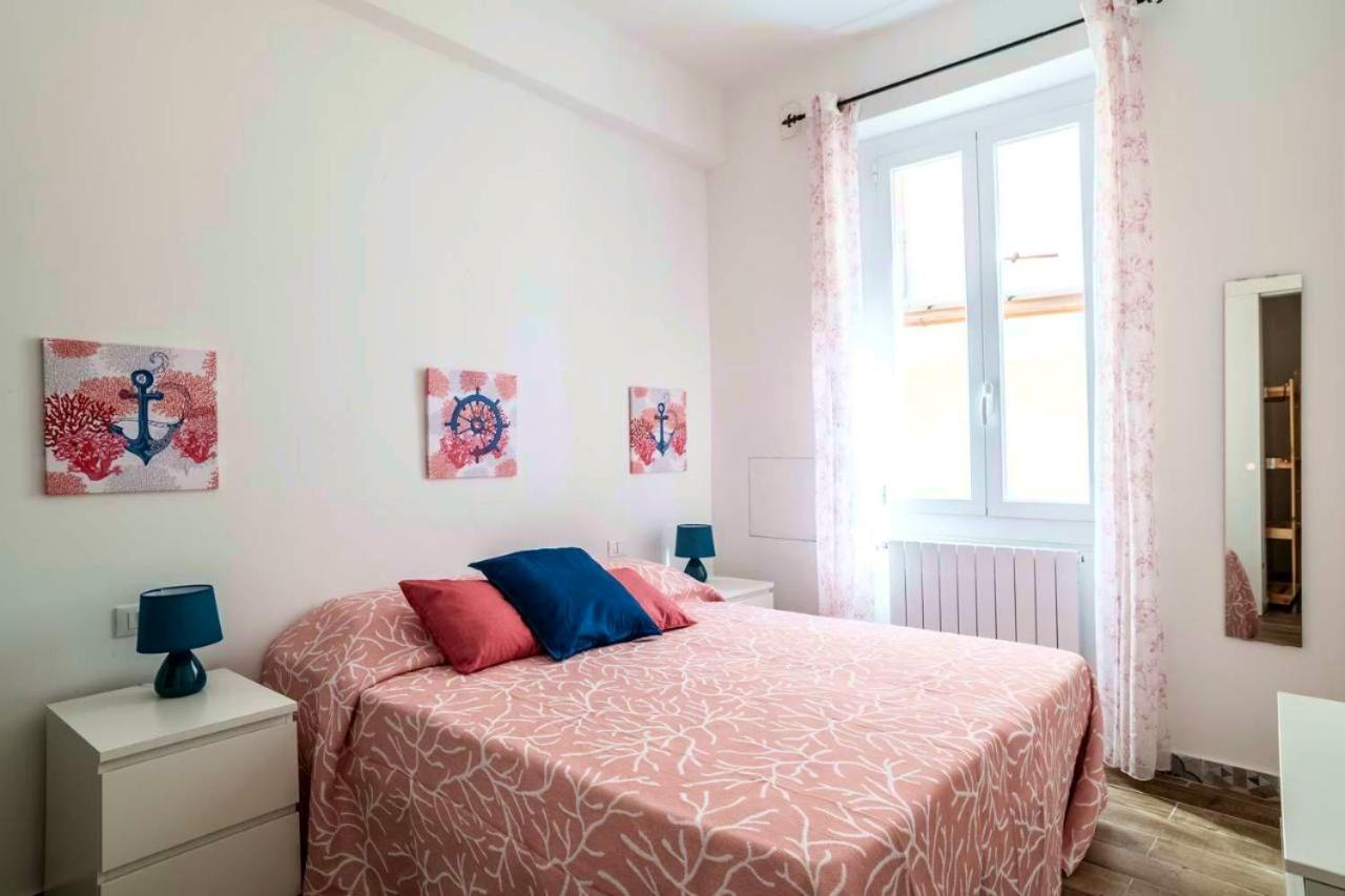 A Mae Riva - La Tua Casa Al Porto Antico Apartment Genoa Exterior photo